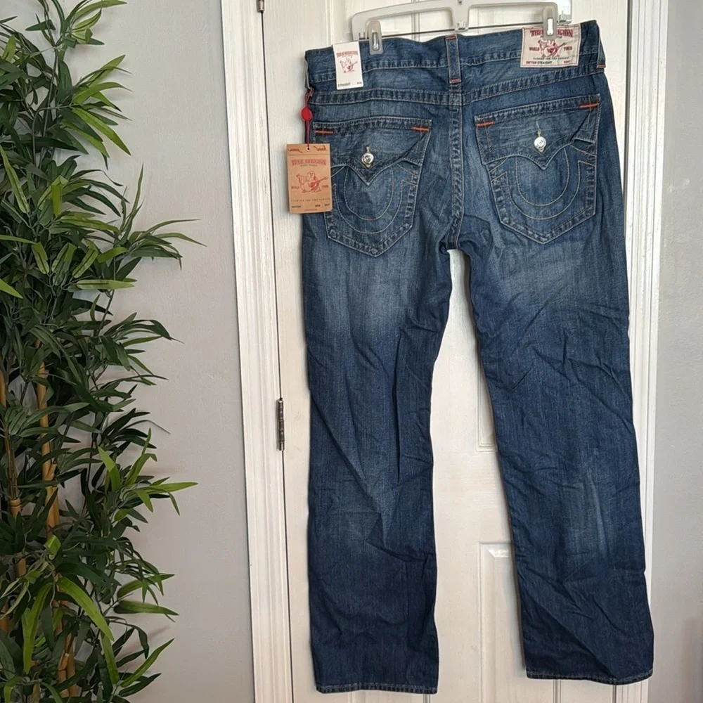 True Religion Straight denim jeans NWT 38